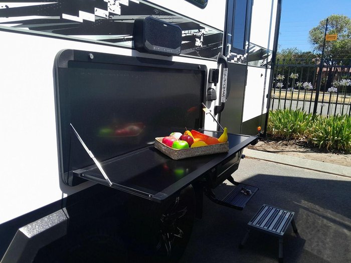 2025 Goldstream 1860 Re Rd Adventure Cp 18'6