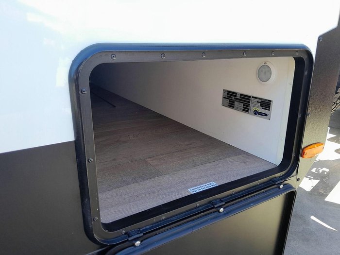 2025 Goldstream 1860 Re Rd Adventure Cp 18'6