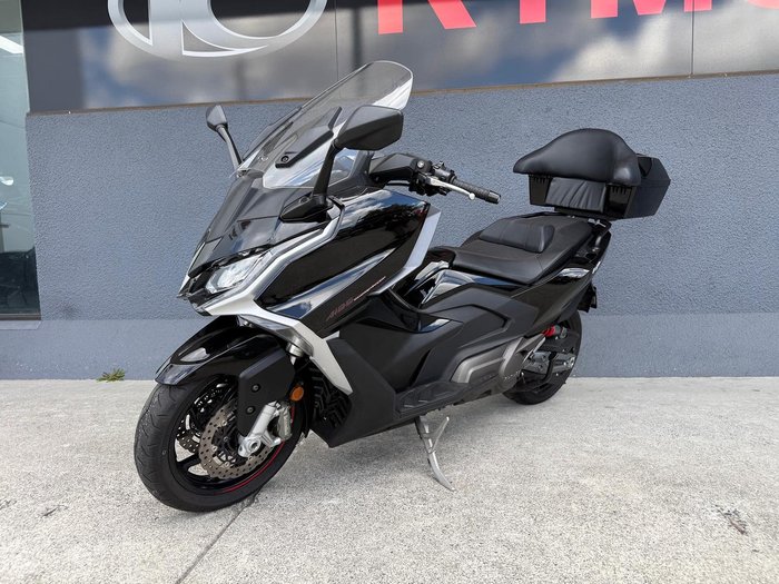 2024 Kymco AK 550 Premium AK Black
