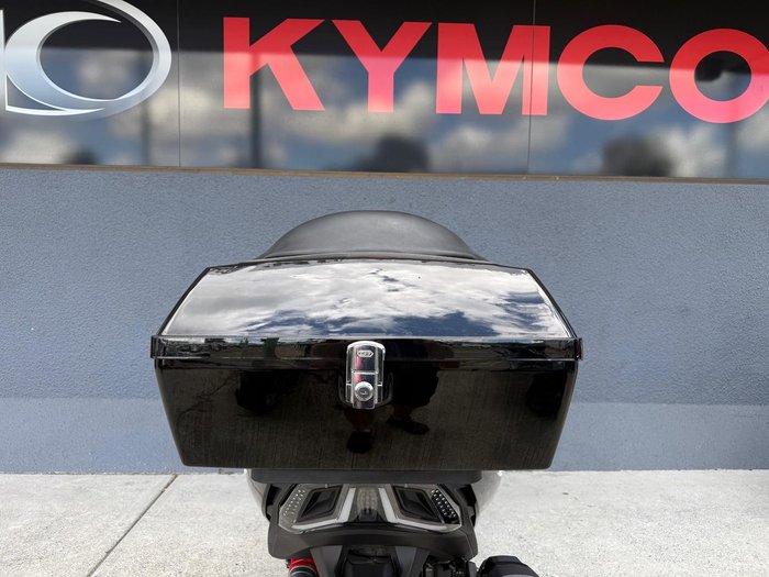 2024 Kymco AK 550 Premium AK Black