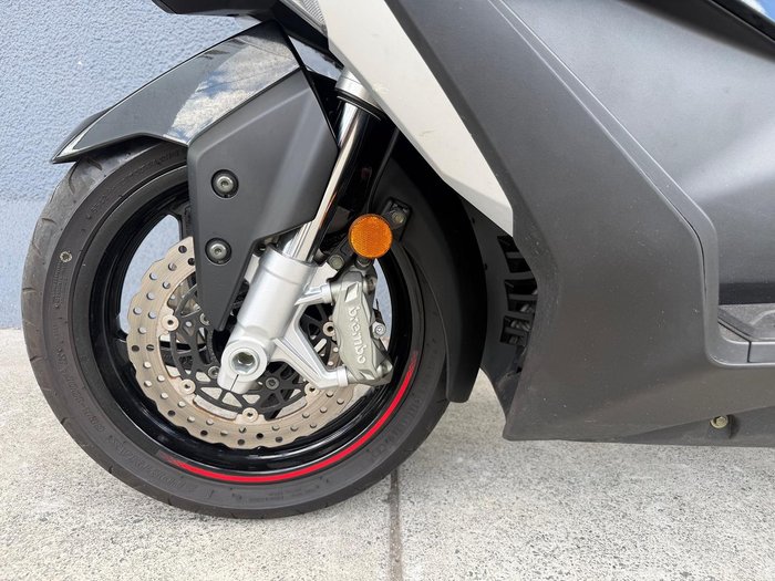 2024 Kymco AK 550 Premium AK Black