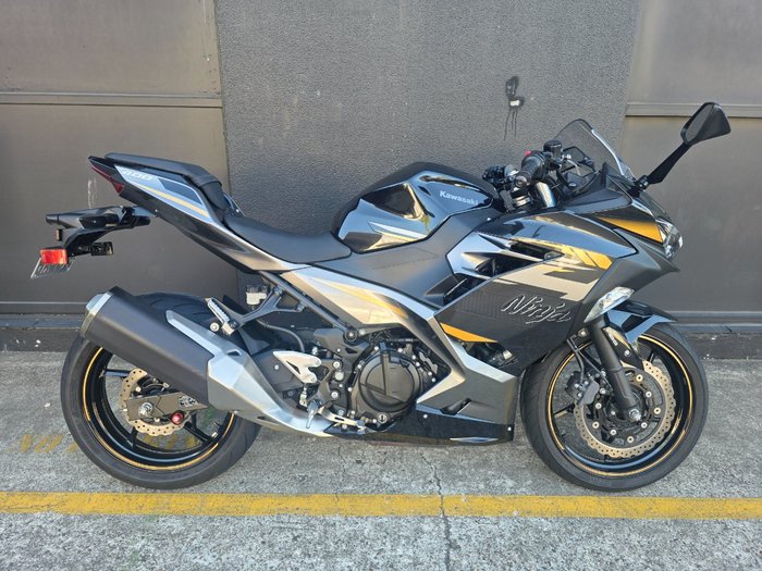 2021 Kawasaki NINJA 400 SE GREY