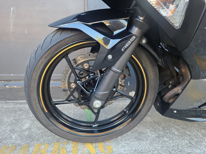 2021 Kawasaki NINJA 400 SE GREY