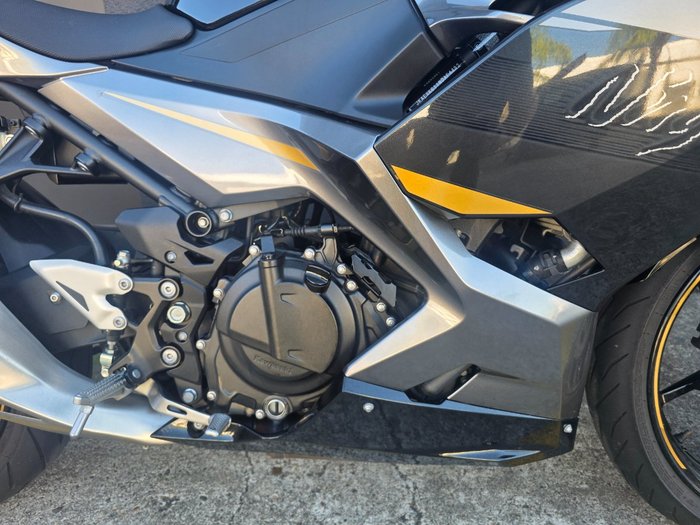 2021 Kawasaki NINJA 400 SE GREY