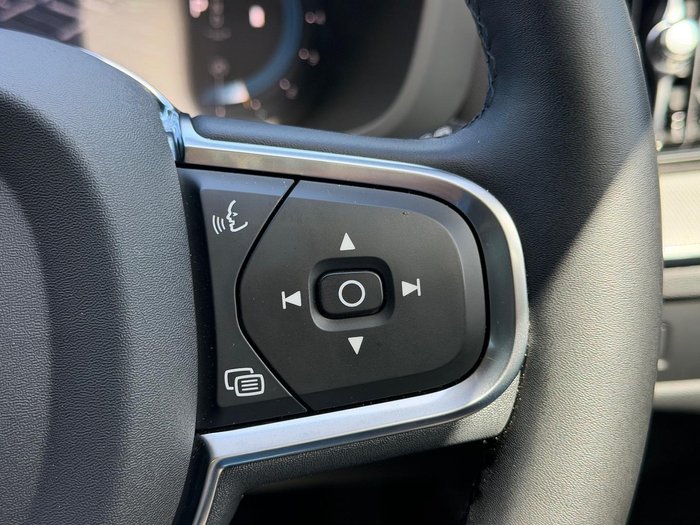 2025 Volvo XC60 Plus B5 MY25 AWD Silver Dawn