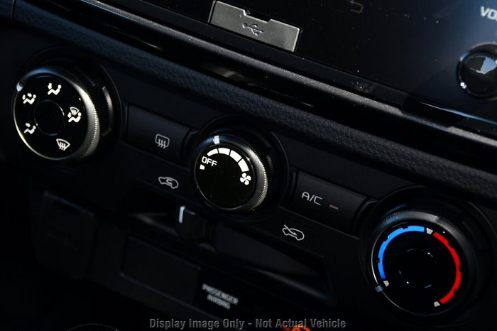 2025 Isuzu D-MAX X-RIDER