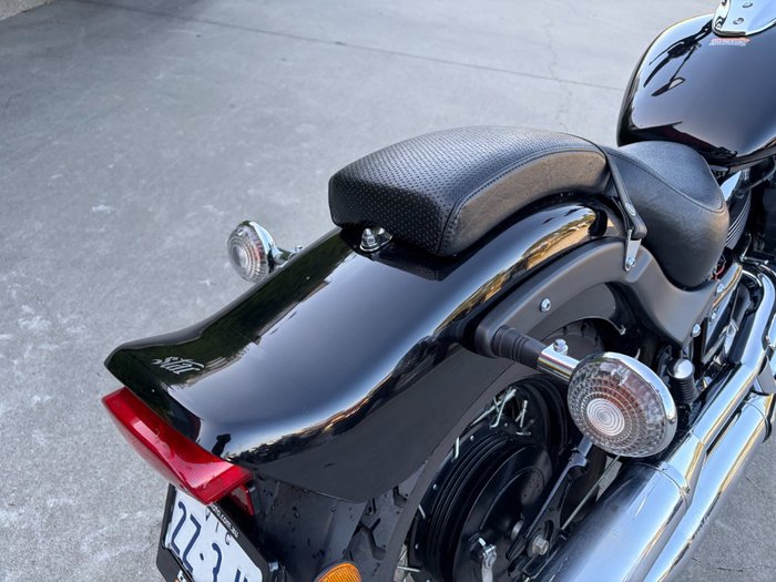 2018 Yamaha XVS650 V-STAR CUSTOM Black