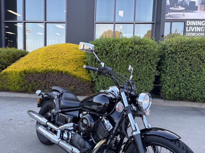 2018 Yamaha XVS650 V-STAR CUSTOM Black
