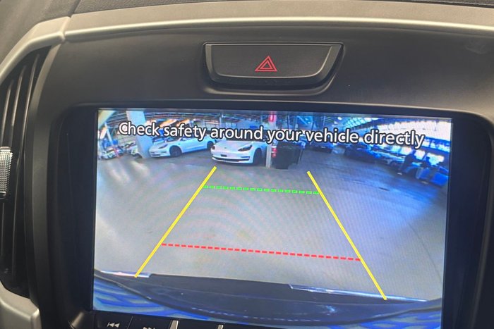 2017 Isuzu MU-X LS-T