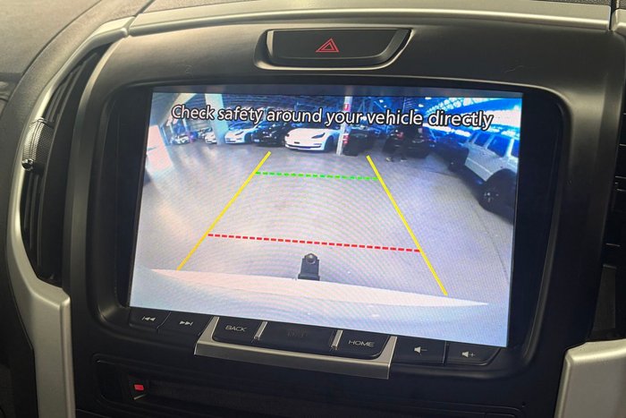 2018 Isuzu MU-X LS-T