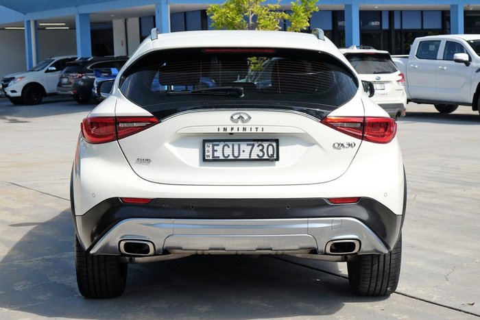 2018 INFINITI QX30 Sport H15 AWD Majestic White