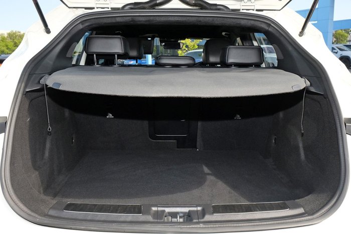 2018 INFINITI QX30 Sport H15 AWD Majestic White