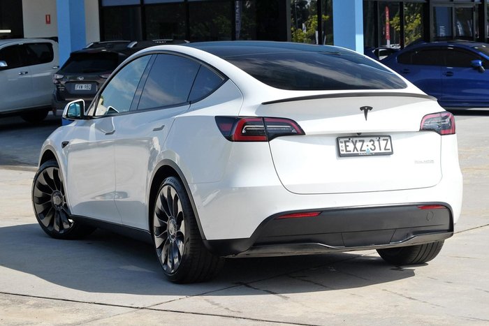 2023 Tesla Model Y Performance AWD Pearl White