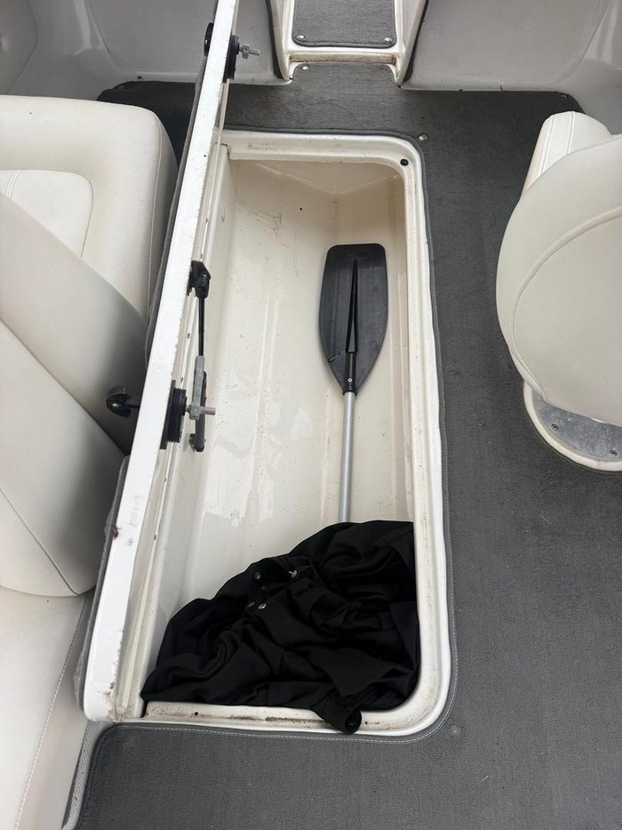 2011 Sea Ray 175 Sport