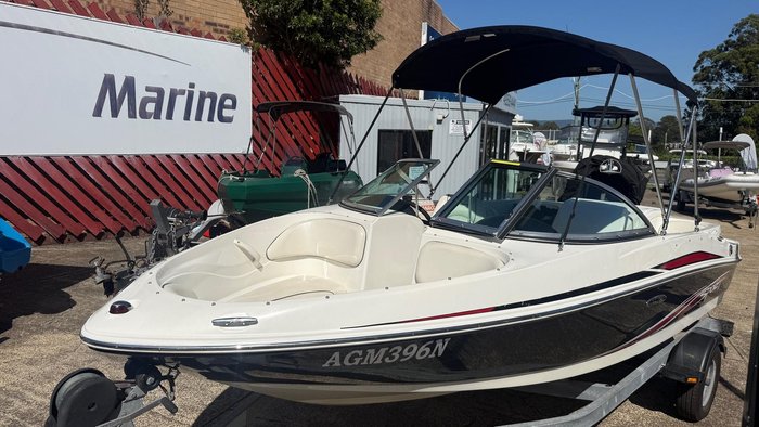 2011 Sea Ray 175 Sport