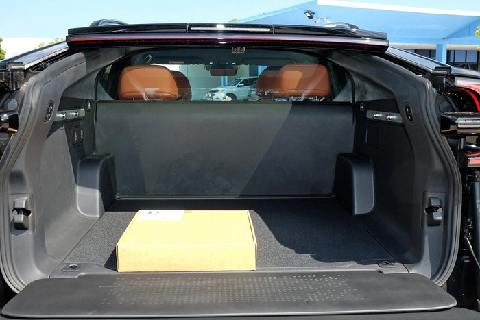 2025 Deepal E07 Performance