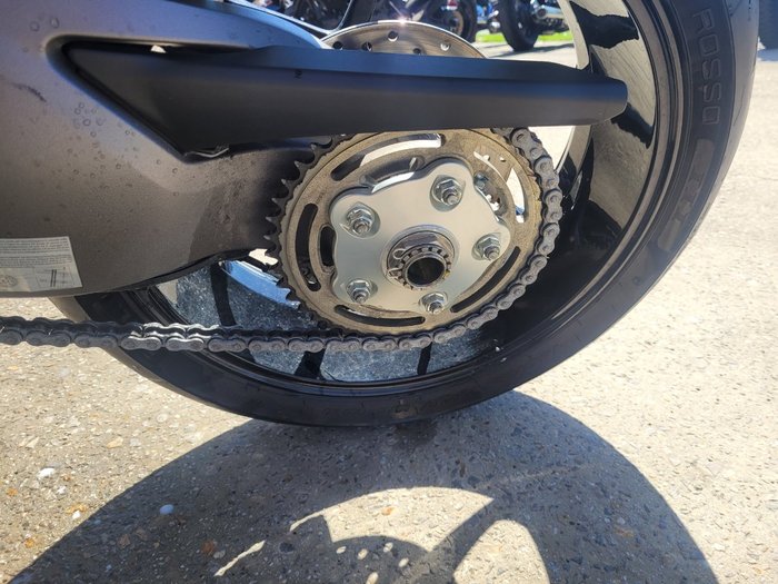 2019 DUCATI HYPERMOTARD 950 (RED) R