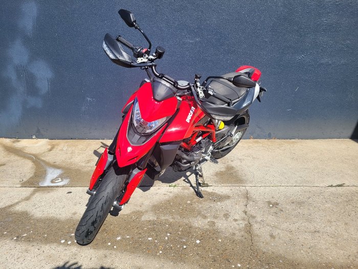 2019 DUCATI HYPERMOTARD 950 (RED) R