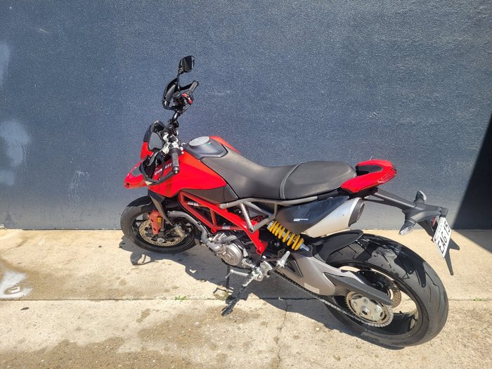 2019 DUCATI HYPERMOTARD 950 (RED) R