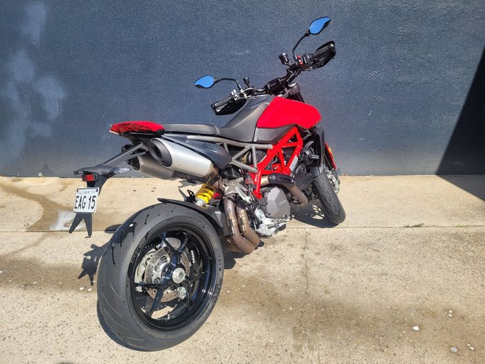 2019 DUCATI HYPERMOTARD 950 (RED) R