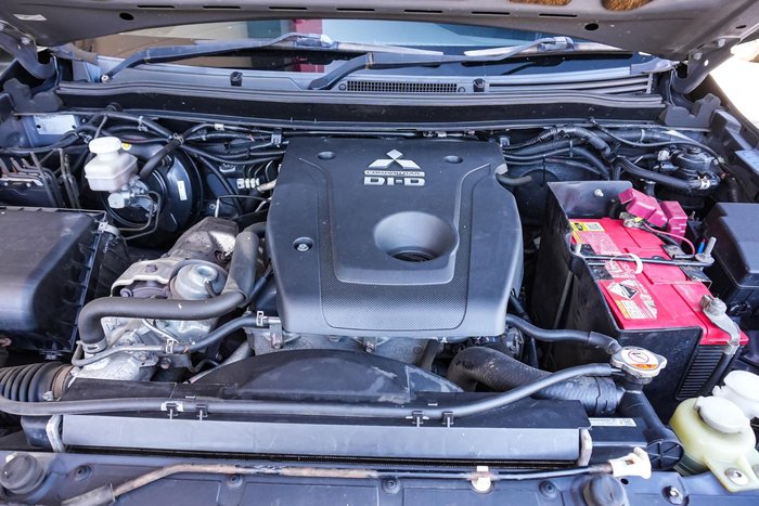 2015 Mitsubishi Triton GLS