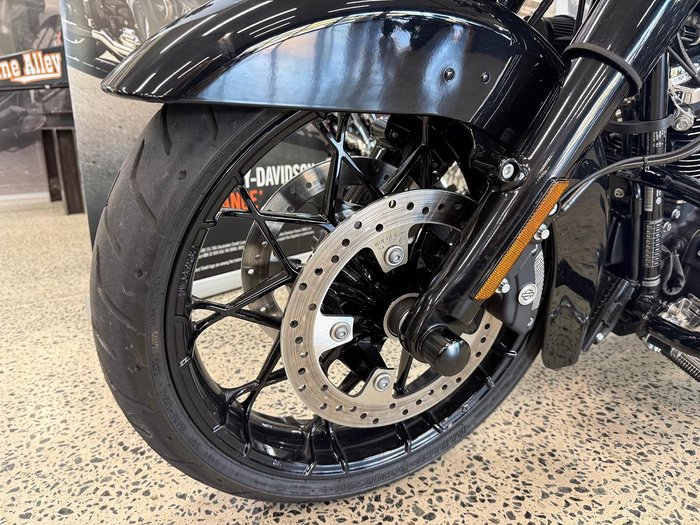 2022 Harley-Davidson Road King Special 114 (FLHRXS) Touring Black