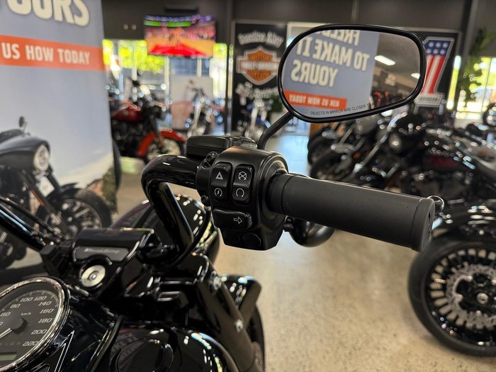 2022 Harley-Davidson Road King Special 114 (FLHRXS) Touring Black