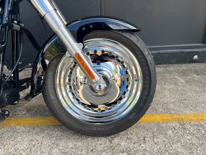 2010 HARLEY-DAVIDSON FLSTF FAT BOY BLACK