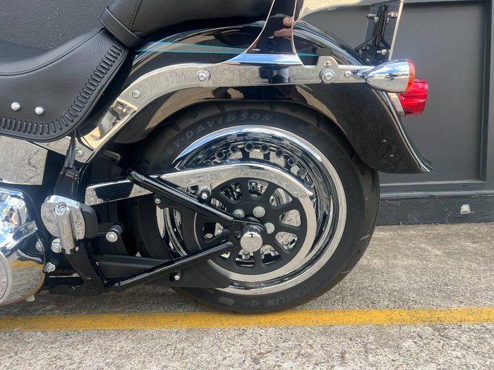 2010 HARLEY-DAVIDSON FLSTF FAT BOY BLACK