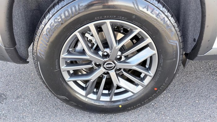 2026 Nissan X-TRAIL ST