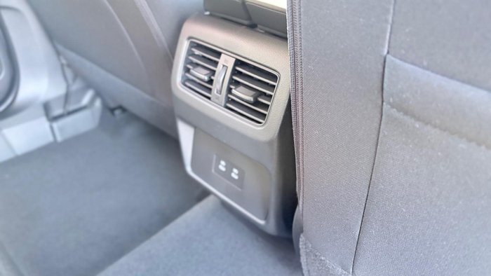 2026 Nissan X-TRAIL ST