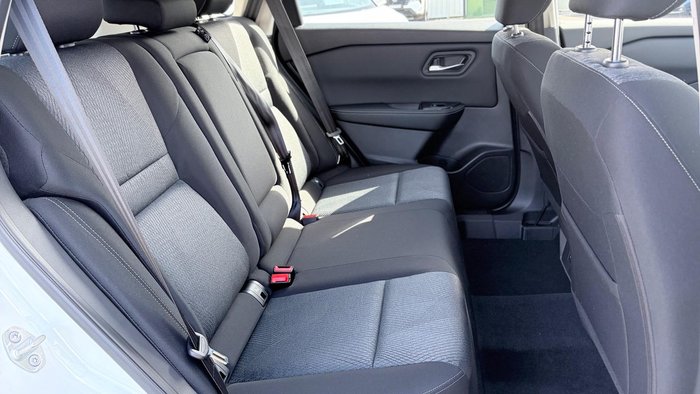 2026 Nissan X-TRAIL ST