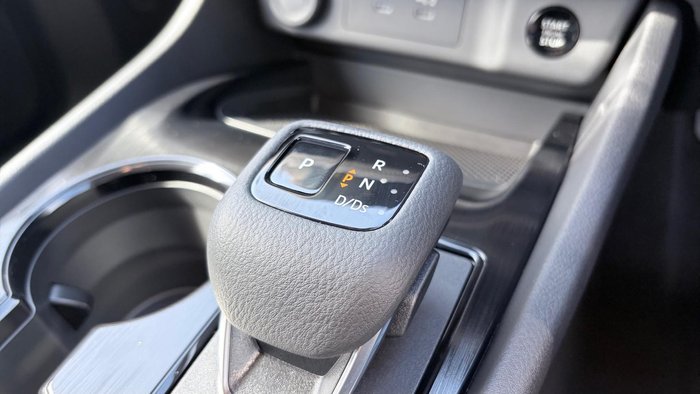 2026 Nissan X-TRAIL ST