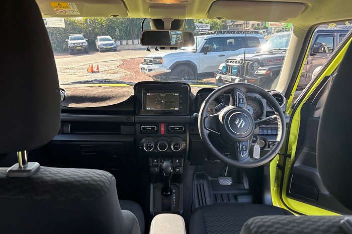 2023 Suzuki Jimny GLX