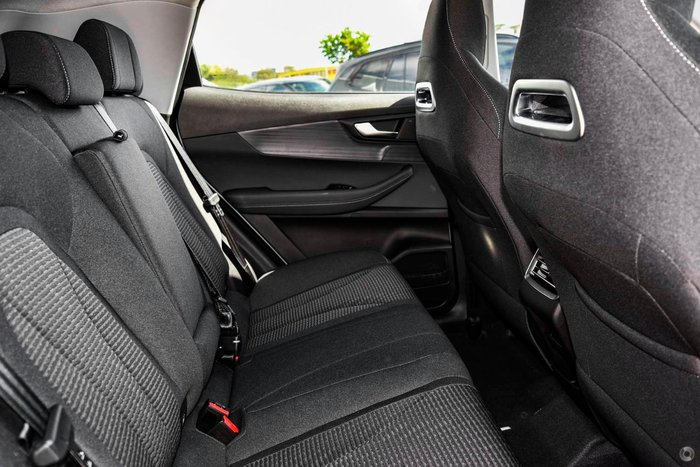 2025 Chery Tiggo 4 Hybrid Urban MY26 Lunar Silver