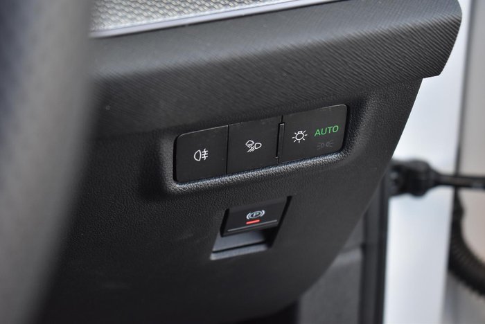 2025 SKODA Kodiaq 140TSI Sportline PS MY25 4X4 Moon White