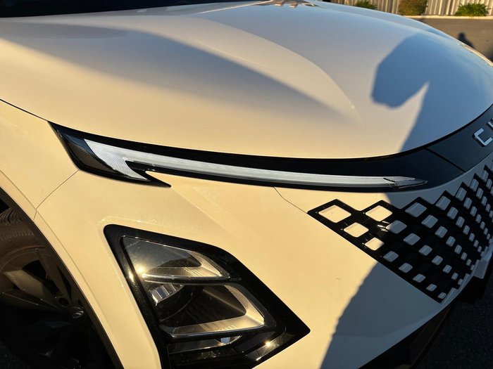 2025 Chery C5 Ultimate MY25 Lunar White