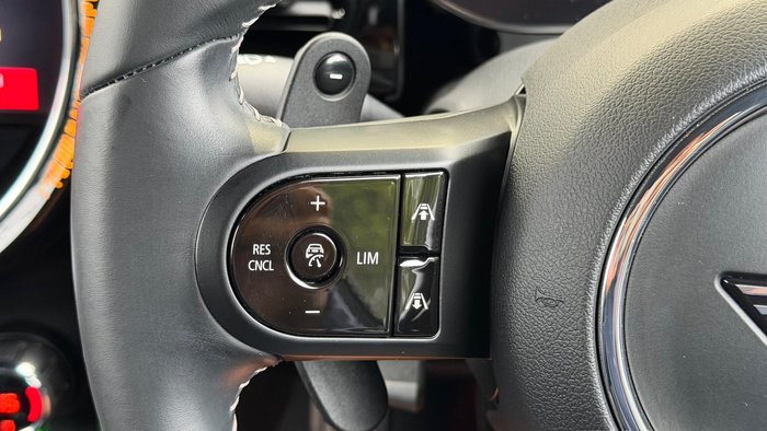 2023 MINI Hatch John Cooper Works Classic F56 LCI-2 Midnight Black II