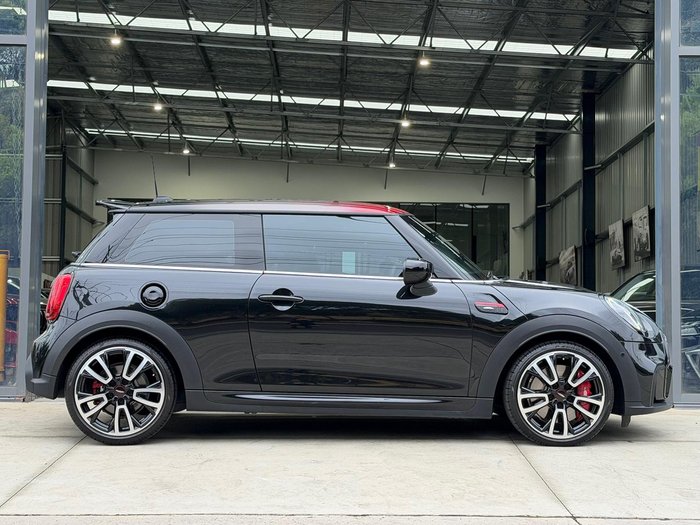 2023 MINI Hatch John Cooper Works Classic F56 LCI-2 Midnight Black II