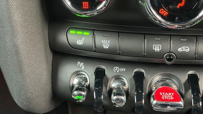 2023 MINI Hatch John Cooper Works Classic F56 LCI-2 Midnight Black II