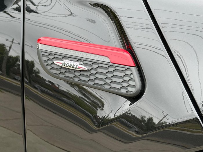 2023 MINI Hatch John Cooper Works Classic F56 LCI-2 Midnight Black II