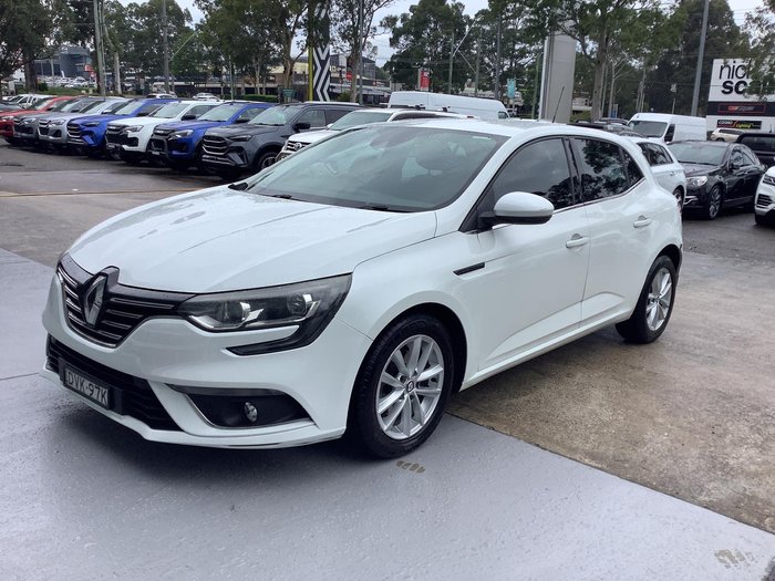 2017 Renault Megane Zen