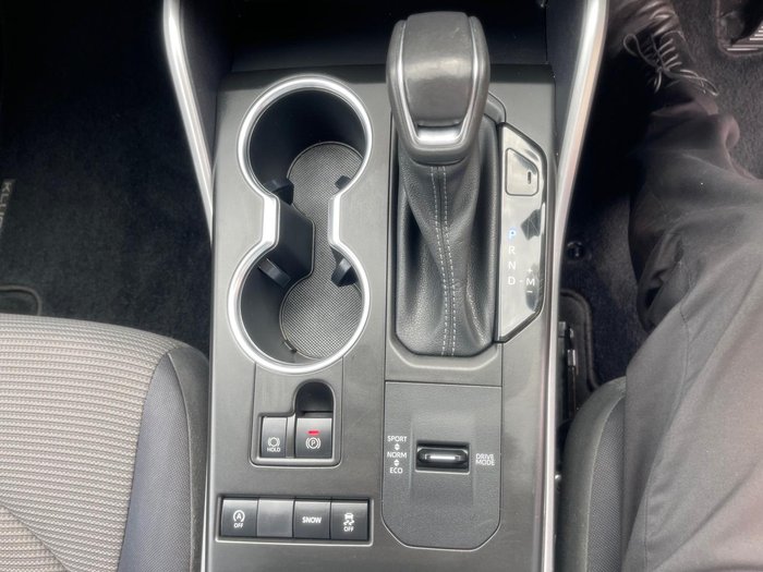 2022 Toyota Kluger GX