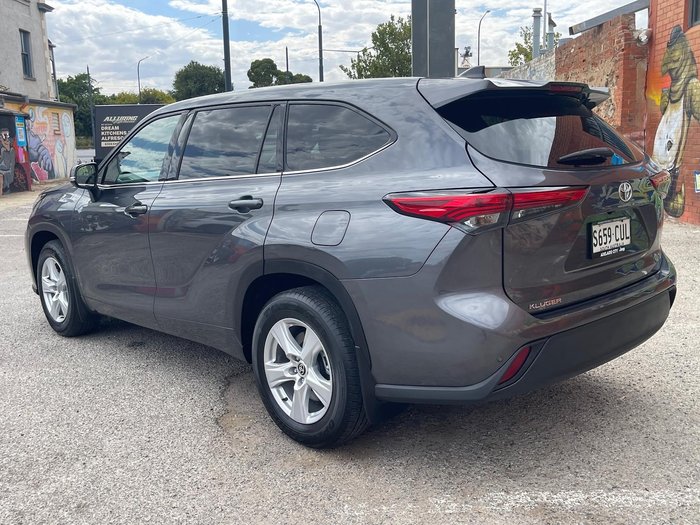 2022 Toyota Kluger GX