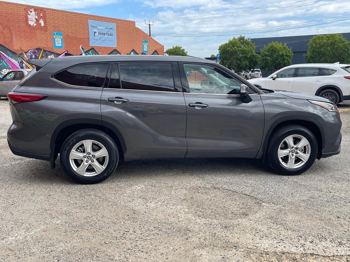 2022 Toyota Kluger GX