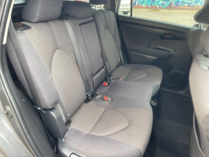 2022 Toyota Kluger GX