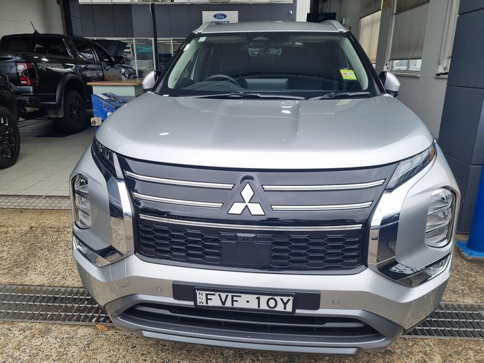 2025 Mitsubishi Outlander