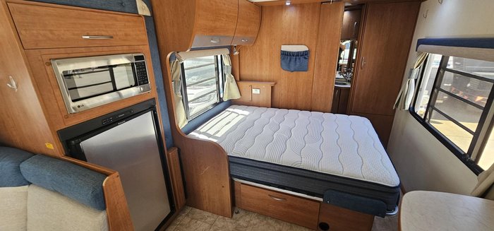 2011 Avida Esperance