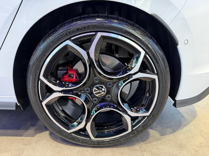 2025 Volkswagen Golf GTI