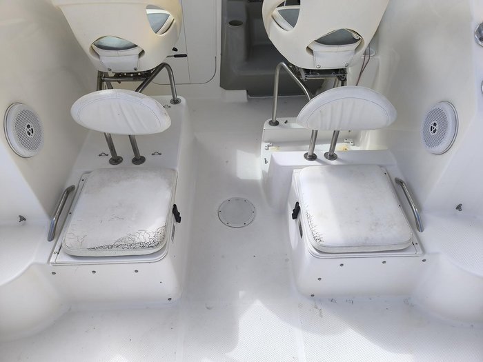 2005 Trophy 2502 WALKAROUND